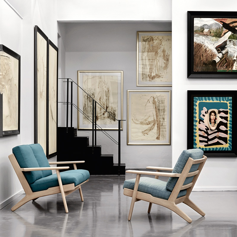 Hans J. Wegner CH292 Sofa